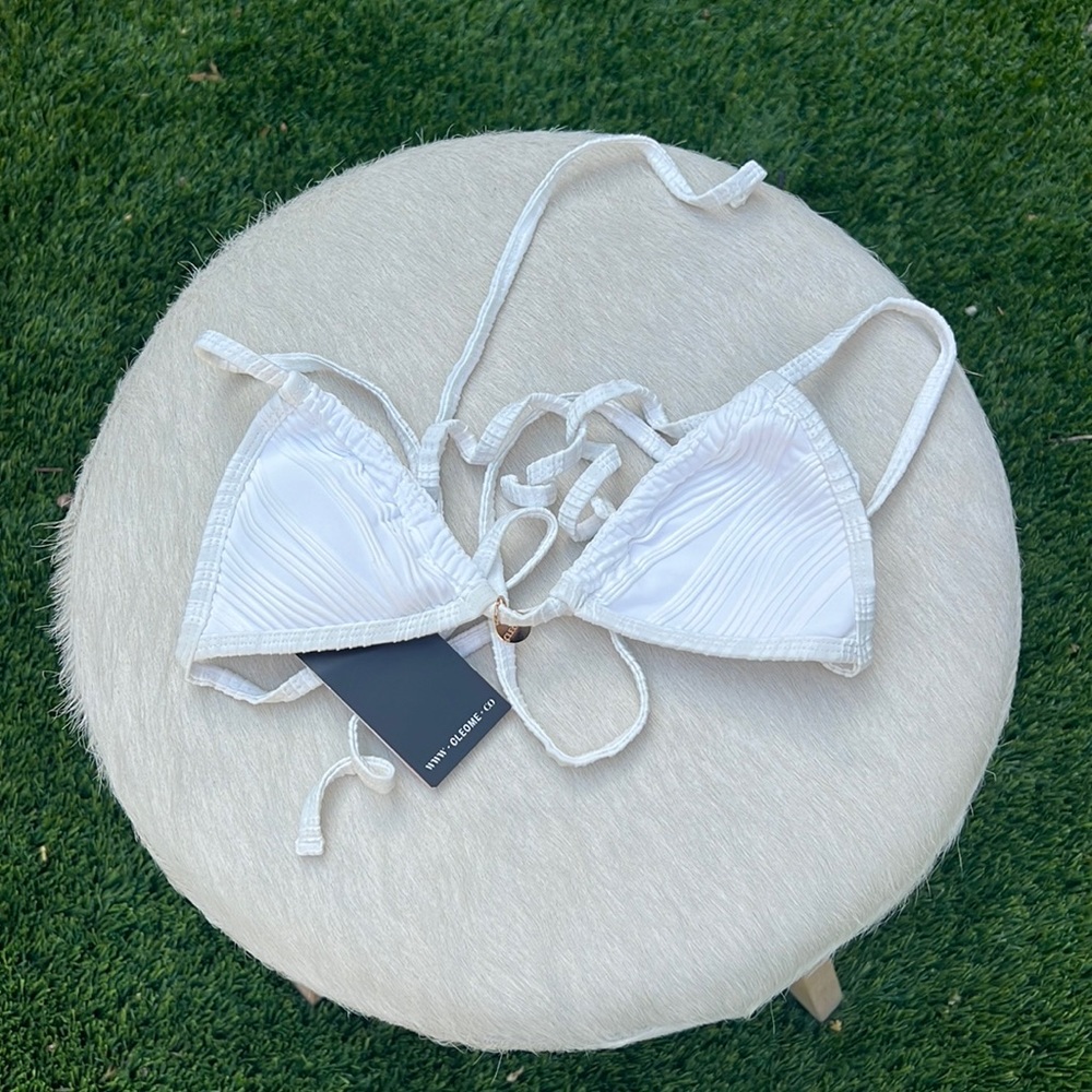 Cleome White Bikini Top